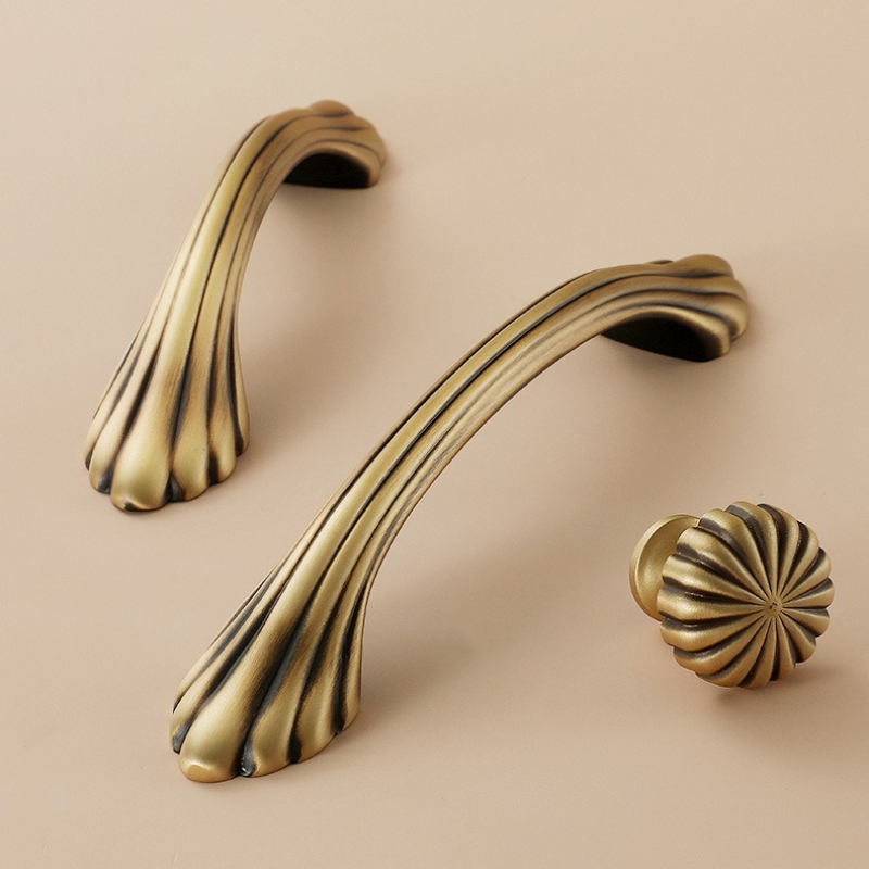 Furniture And Kitchen Hardware Fitting - Nordic Vintage Brass Furniture Handles Bronze